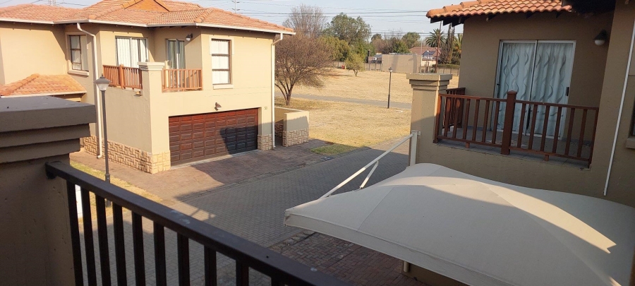 3 Bedroom Property for Sale in Three Rivers Gauteng