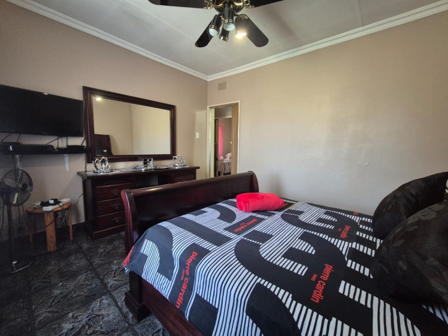 3 Bedroom Property for Sale in Duncanville Gauteng