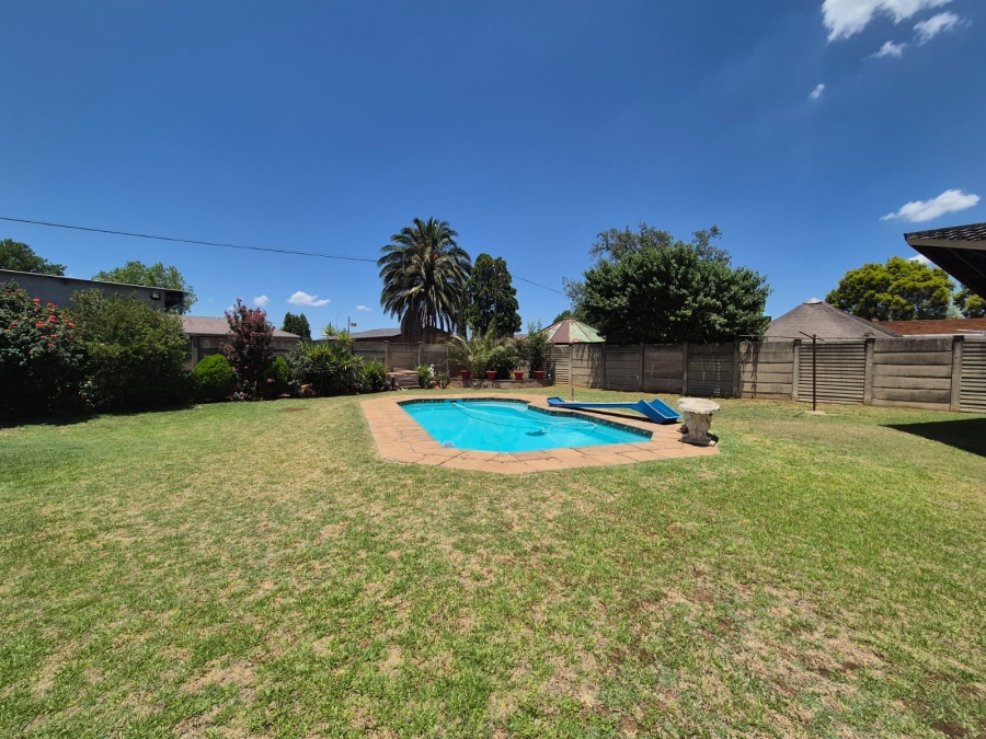 3 Bedroom Property for Sale in Duncanville Gauteng