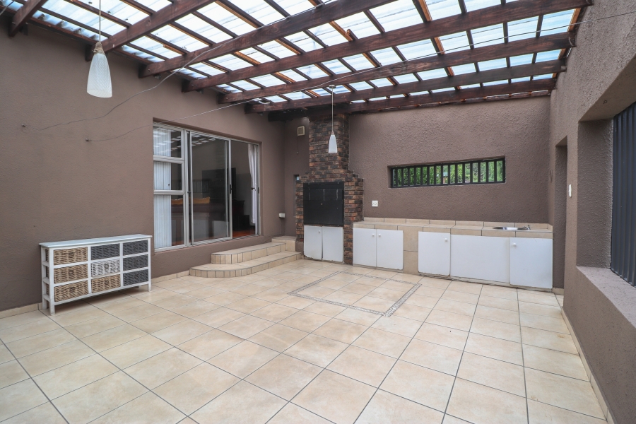 4 Bedroom Property for Sale in Randpark Ridge Gauteng