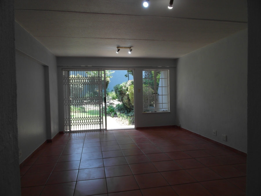 To Let 2 Bedroom Property for Rent in Northwold Gauteng