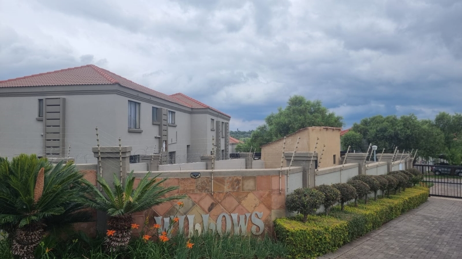 3 Bedroom Property for Sale in Willowbrook Gauteng