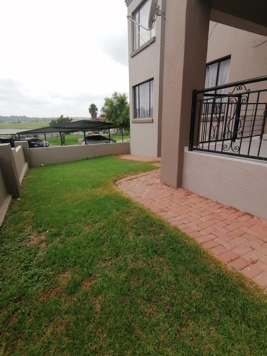 3 Bedroom Property for Sale in Willowbrook Gauteng