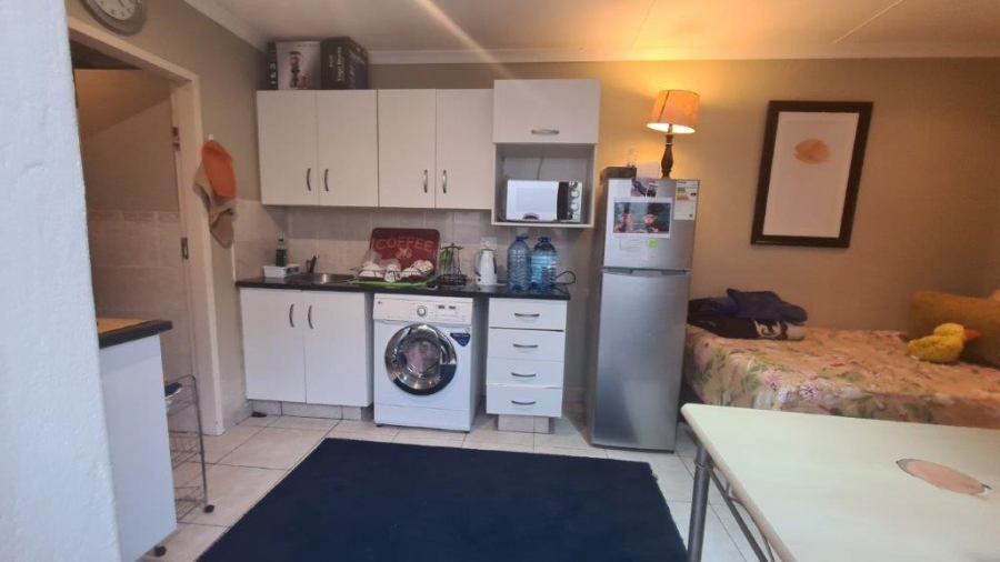 To Let 0 Bedroom Property for Rent in Greenside Gauteng