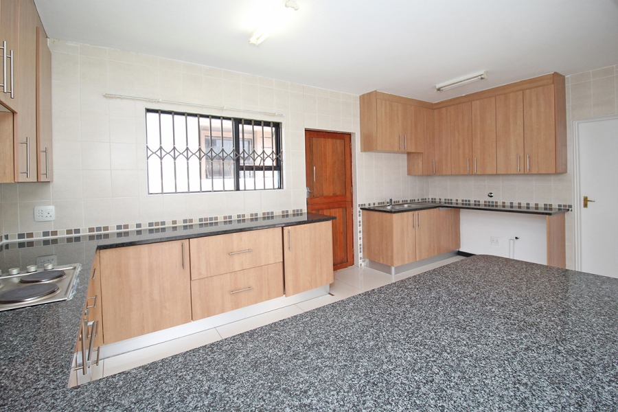 To Let 3 Bedroom Property for Rent in Willowbrook Gauteng