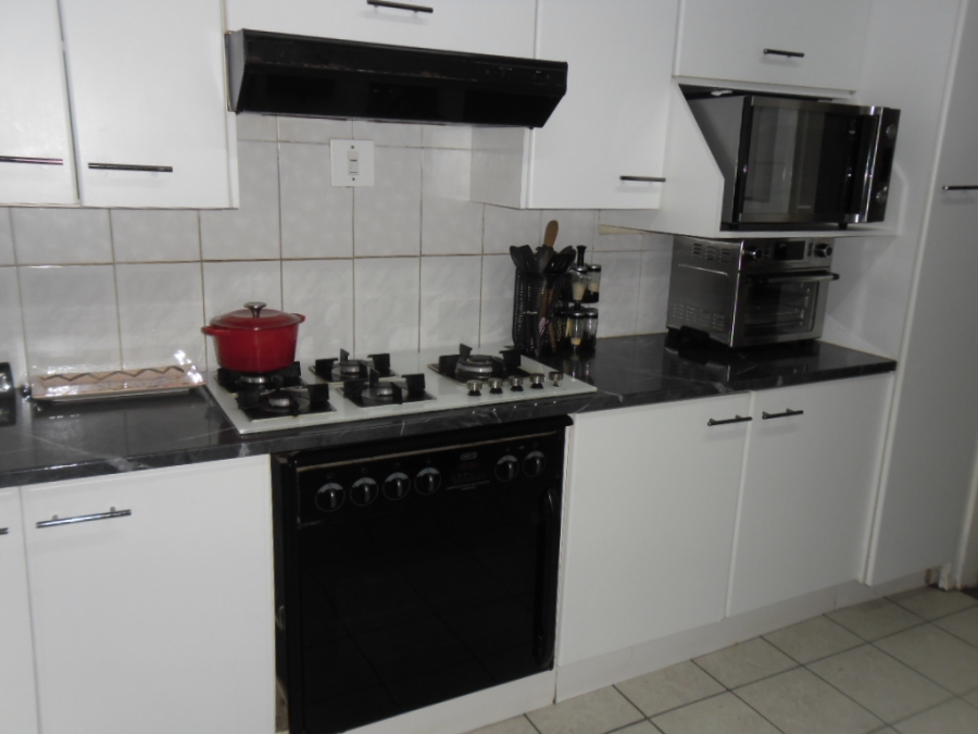 3 Bedroom Property for Sale in Witpoortjie Gauteng