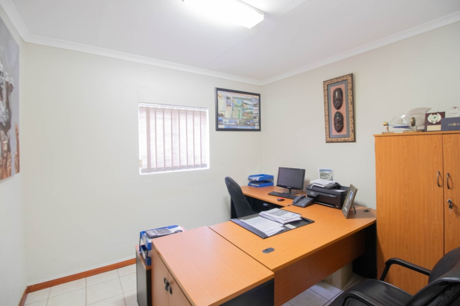 4 Bedroom Property for Sale in Northmead Gauteng