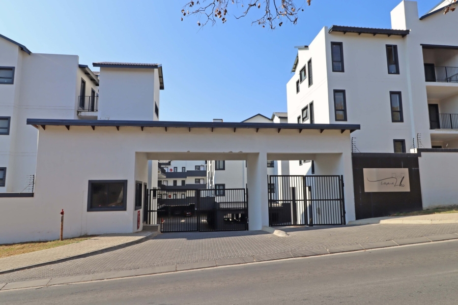 To Let 2 Bedroom Property for Rent in Bryanston Gauteng