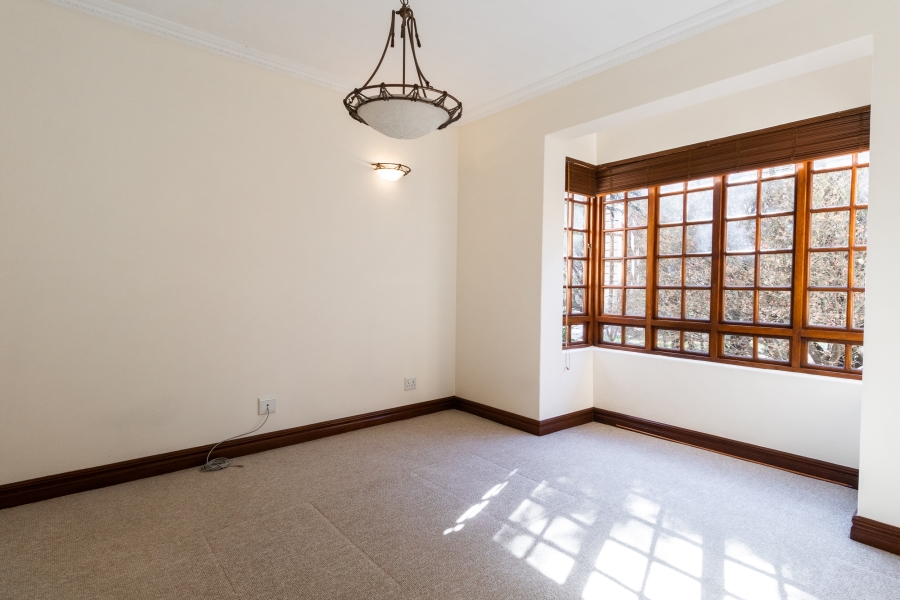 To Let 10 Bedroom Property for Rent in Cornwall Hill Gauteng