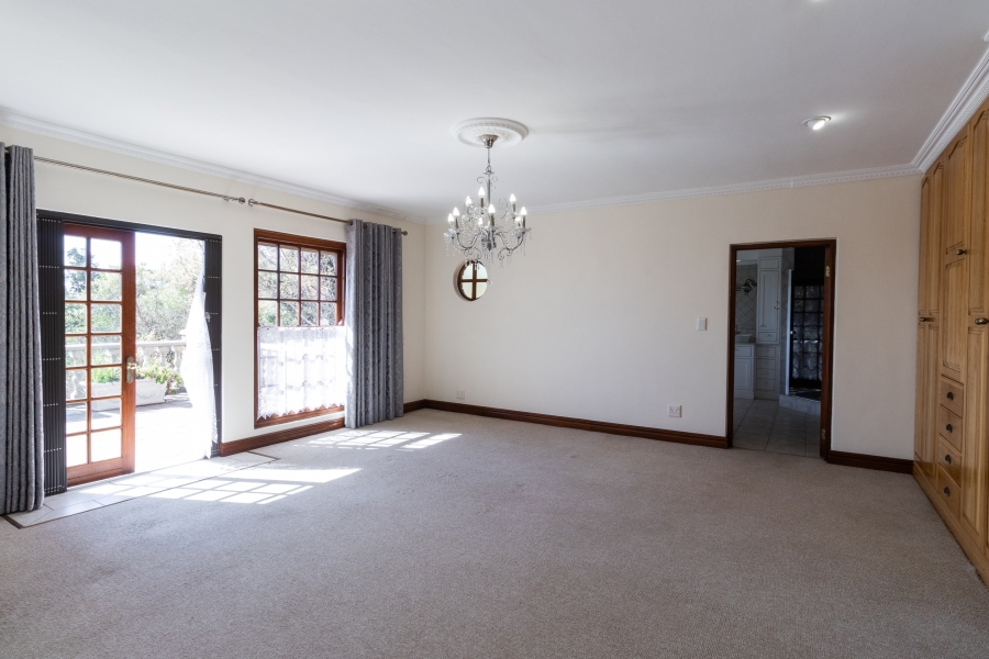 To Let 10 Bedroom Property for Rent in Cornwall Hill Gauteng