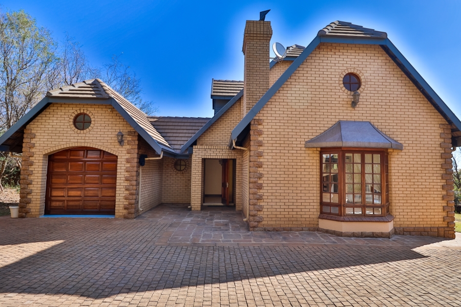 To Let 10 Bedroom Property for Rent in Cornwall Hill Gauteng