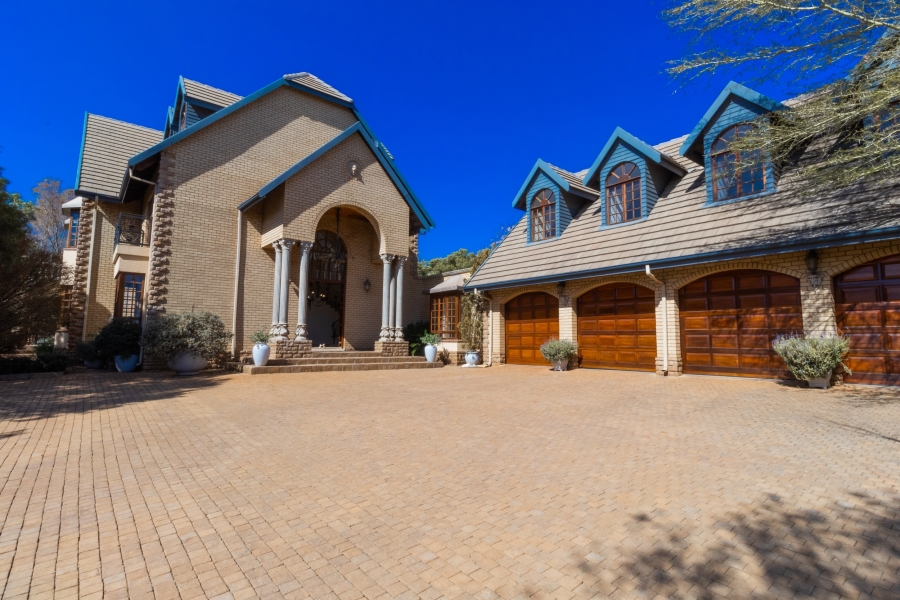 To Let 10 Bedroom Property for Rent in Cornwall Hill Gauteng