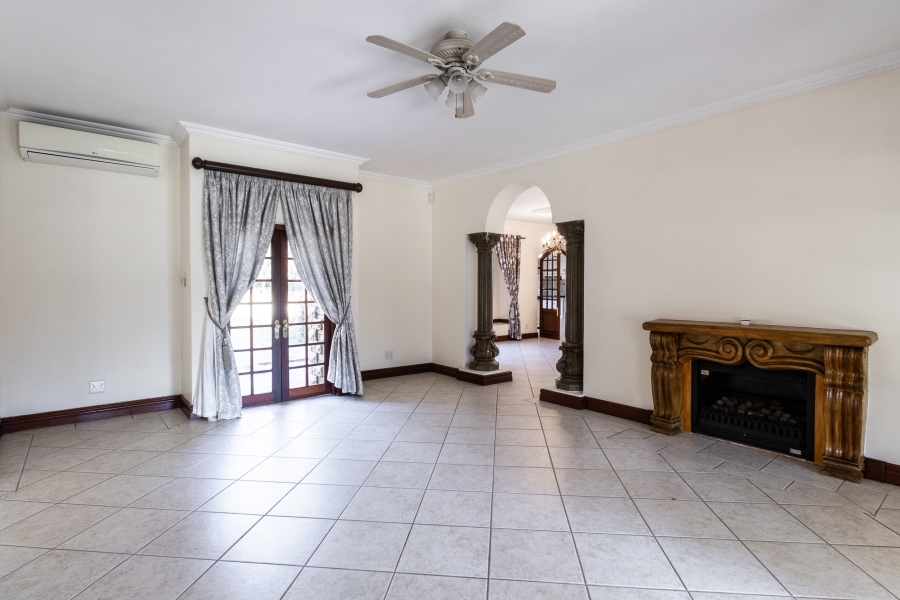 To Let 10 Bedroom Property for Rent in Cornwall Hill Gauteng