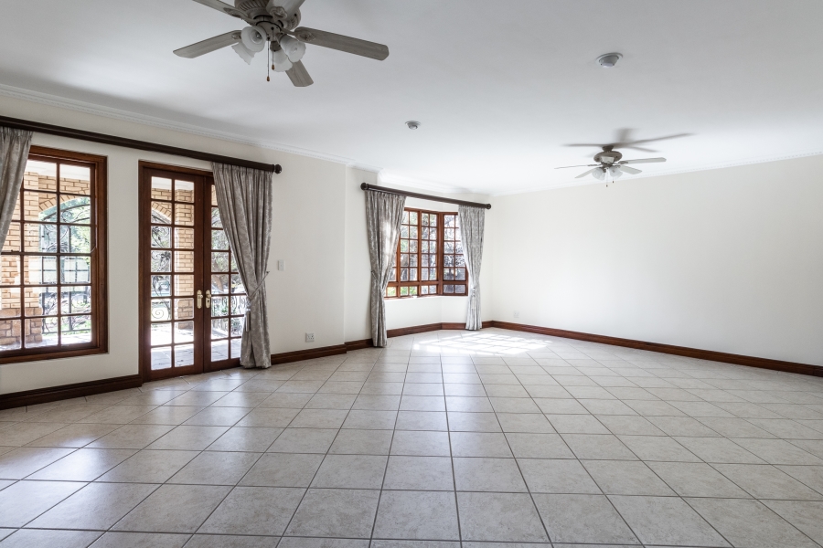 To Let 10 Bedroom Property for Rent in Cornwall Hill Gauteng