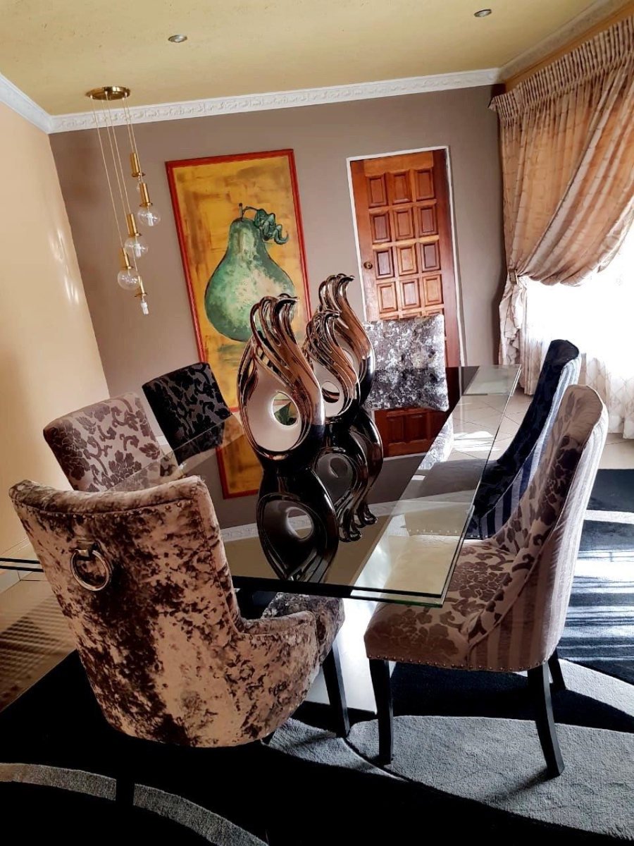 4 Bedroom Property for Sale in Three Rivers East Gauteng