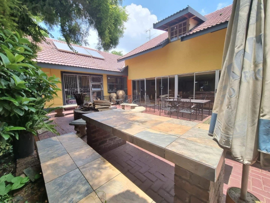 3 Bedroom Property for Sale in Three Rivers Proper Gauteng