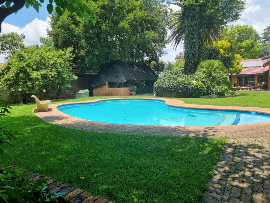 3 Bedroom Property for Sale in Three Rivers Proper Gauteng