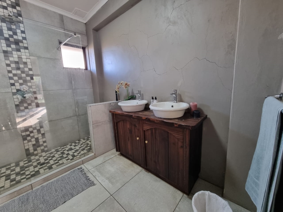 3 Bedroom Property for Sale in Risiville Gauteng