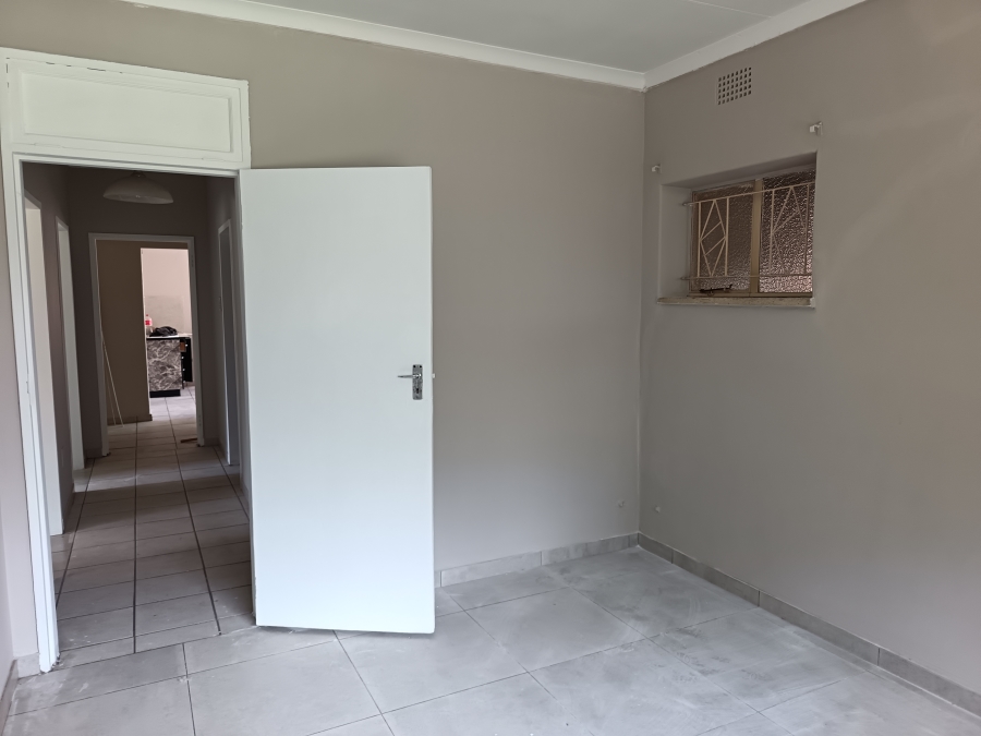 To Let 3 Bedroom Property for Rent in Three Rivers Gauteng