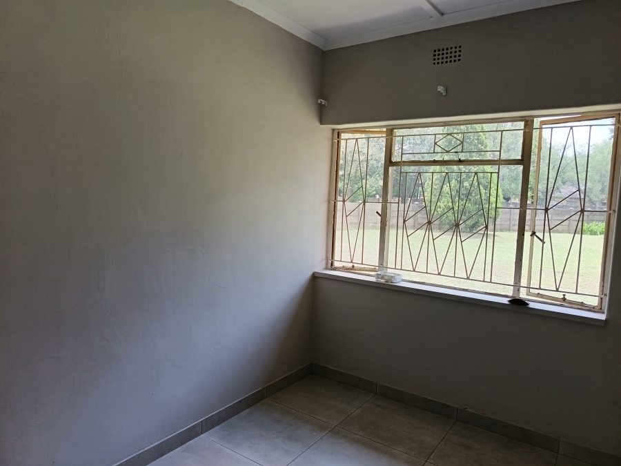 To Let 3 Bedroom Property for Rent in Three Rivers Gauteng