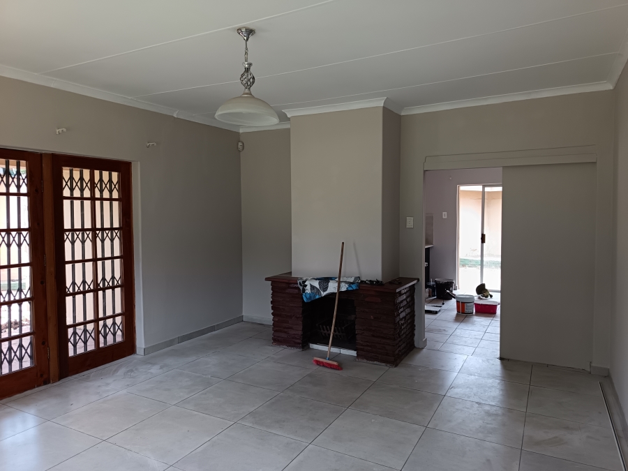 To Let 3 Bedroom Property for Rent in Three Rivers Gauteng