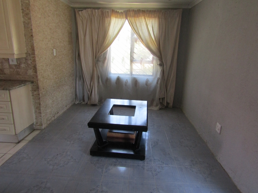 2 Bedroom Property for Sale in Bramley View Gauteng