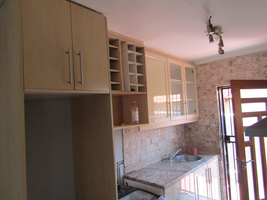 2 Bedroom Property for Sale in Bramley View Gauteng