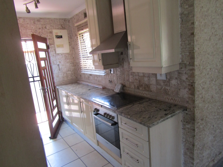 2 Bedroom Property for Sale in Bramley View Gauteng