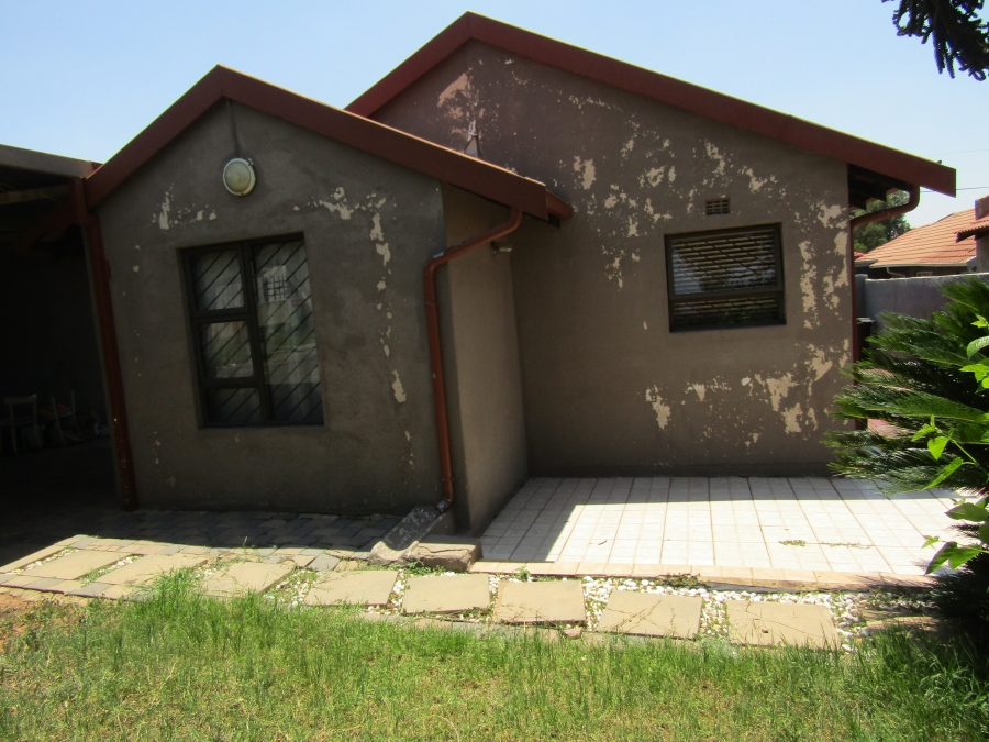 2 Bedroom Property for Sale in Bramley View Gauteng