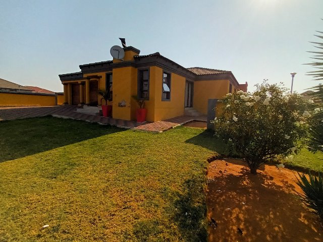 3 Bedroom Property for Sale in The Orchards Gauteng