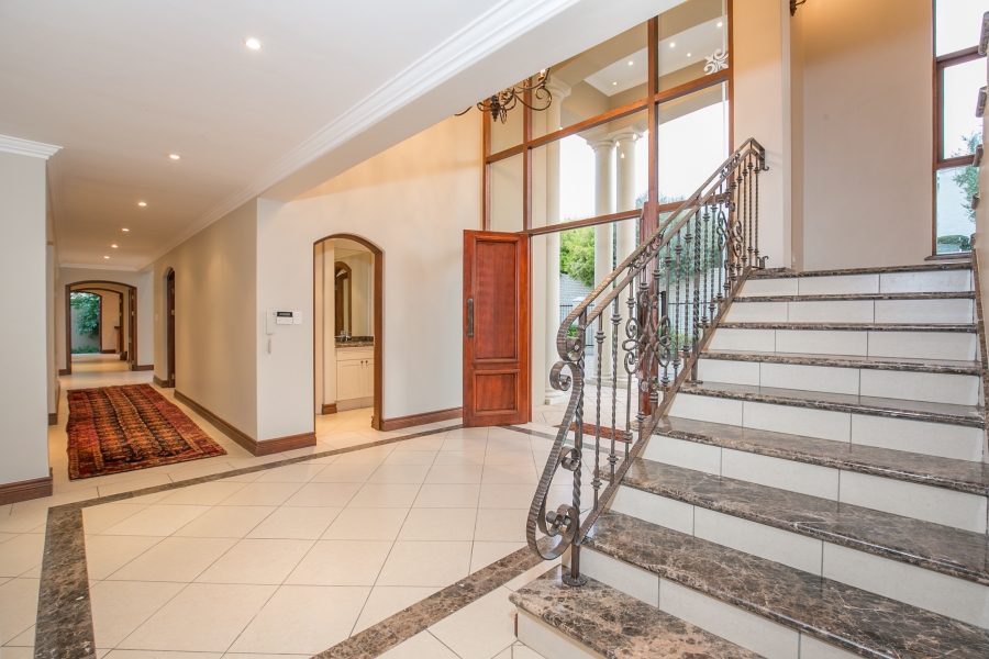 5 Bedroom Property for Sale in Fourways Gardens Gauteng