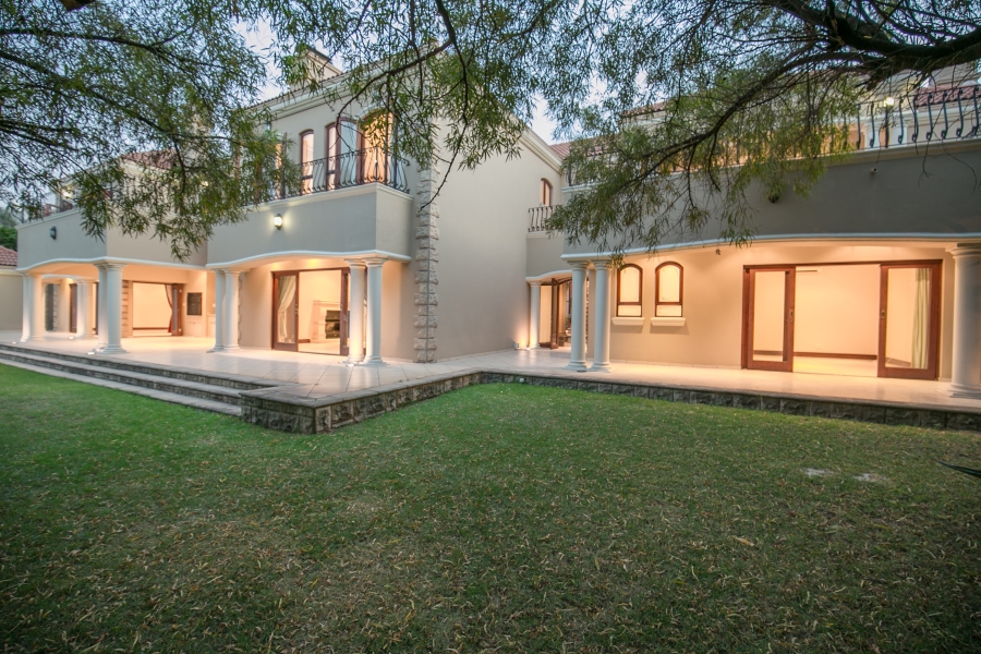 5 Bedroom Property for Sale in Fourways Gardens Gauteng