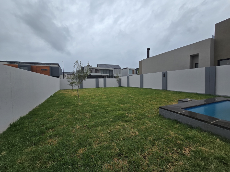 4 Bedroom Property for Sale in Midstream Heights Gauteng