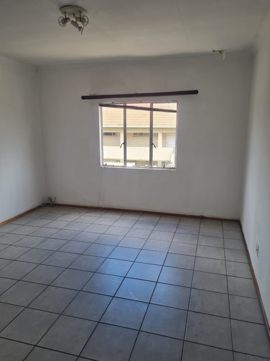 2 Bedroom Property for Sale in Eden Glen Gauteng