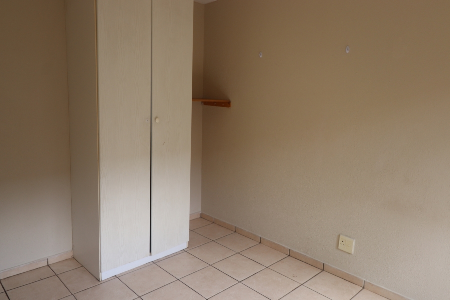 To Let 2 Bedroom Property for Rent in Terenure Gauteng