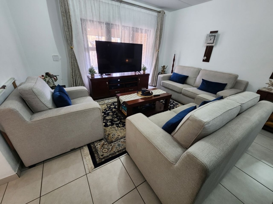 3 Bedroom Property for Sale in Ravenswood Gauteng