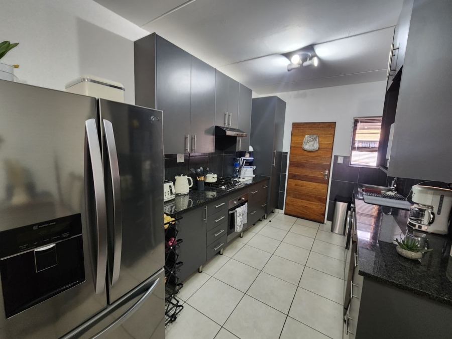 3 Bedroom Property for Sale in Ravenswood Gauteng