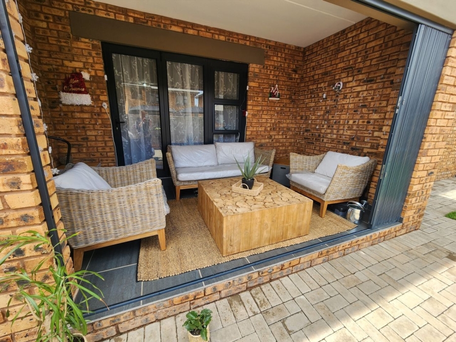 3 Bedroom Property for Sale in Ravenswood Gauteng