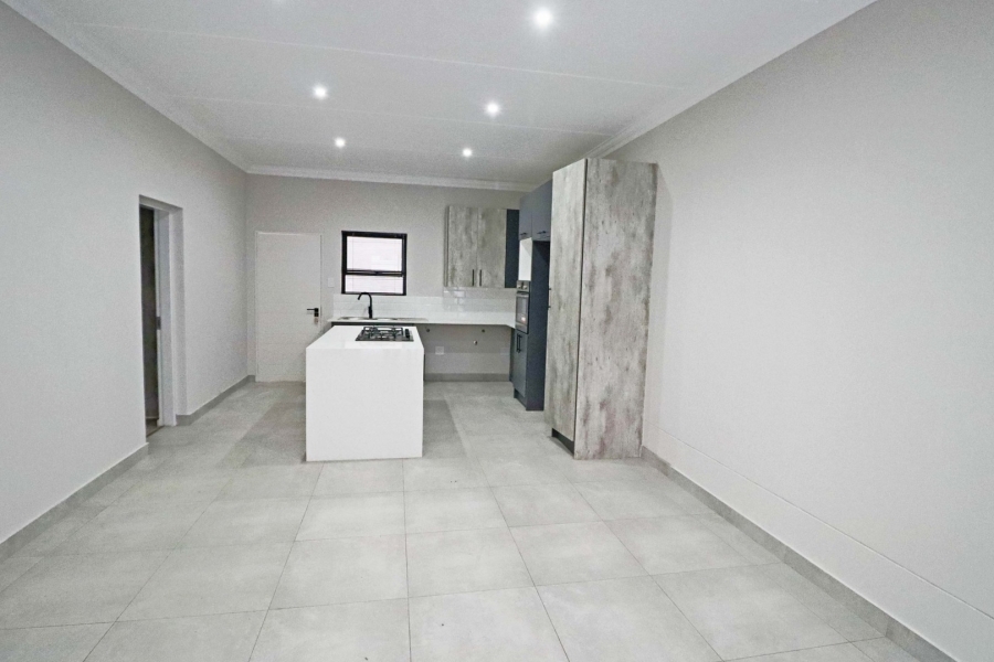 To Let 2 Bedroom Property for Rent in Bryanston Gauteng