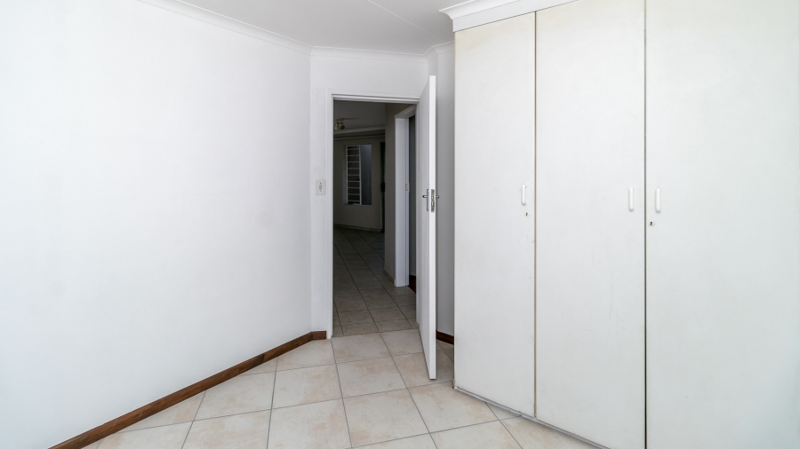 To Let 2 Bedroom Property for Rent in Sundowner Gauteng