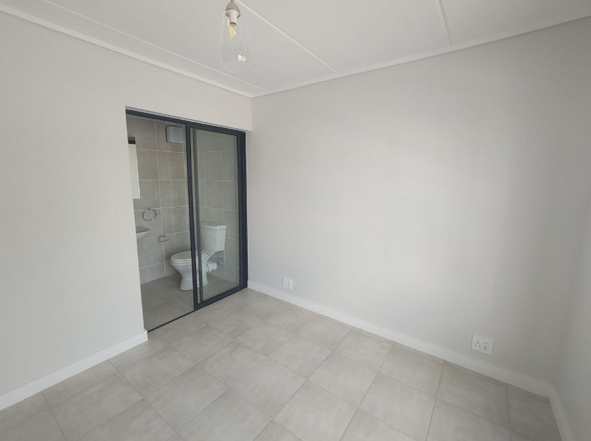 To Let 2 Bedroom Property for Rent in Linbro Park Gauteng