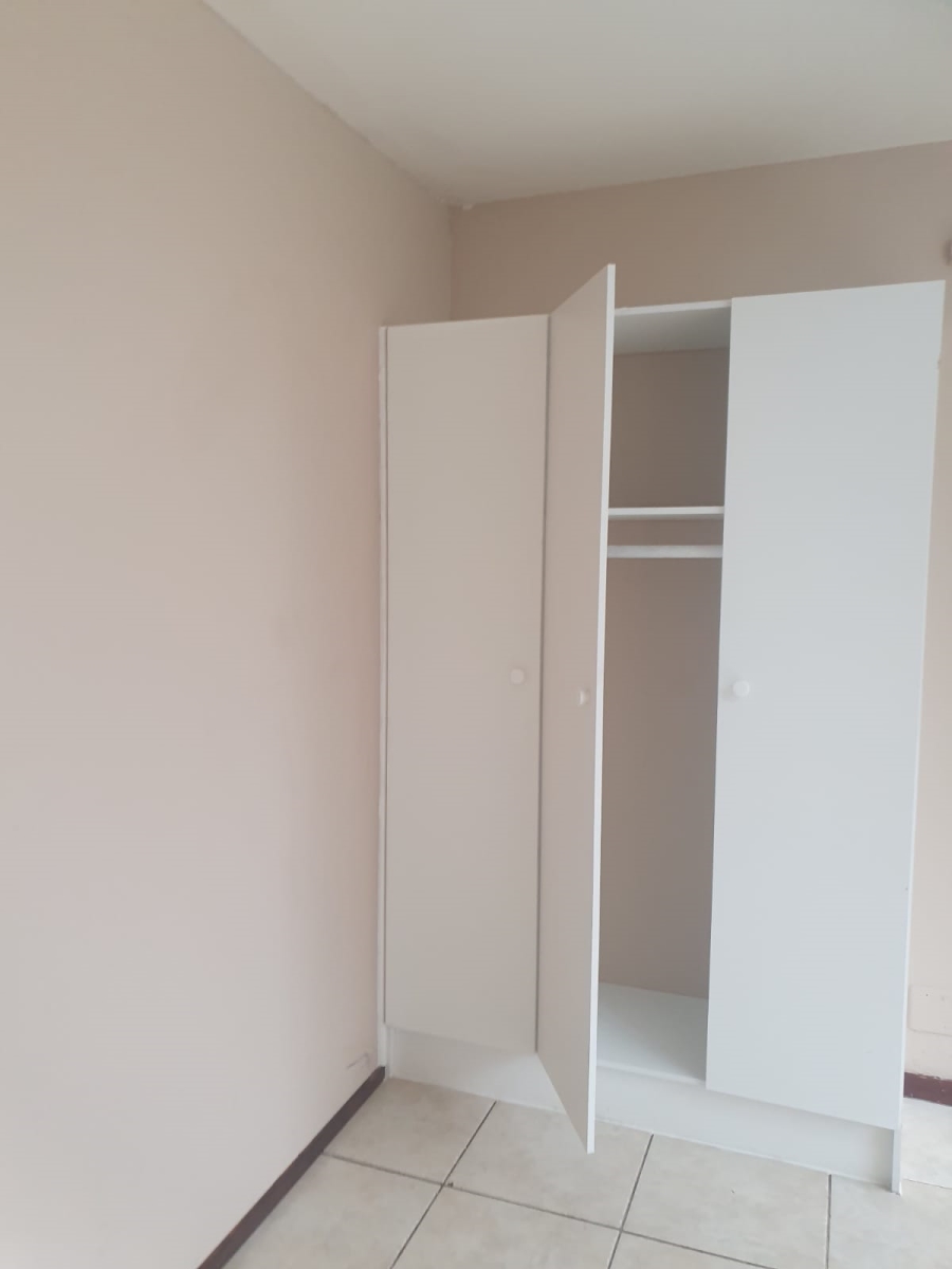 2 Bedroom Property for Sale in Sunnyside Gauteng