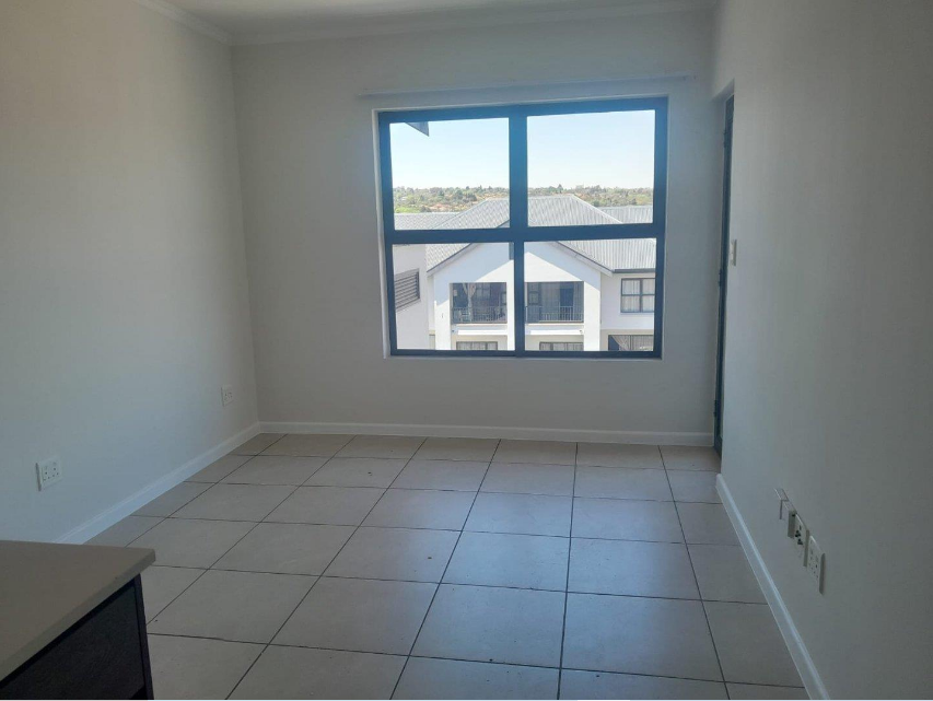 To Let 1 Bedroom Property for Rent in Olivedale Gauteng