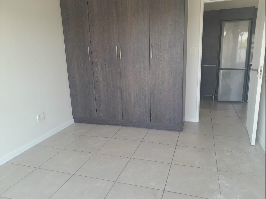 To Let 1 Bedroom Property for Rent in Olivedale Gauteng