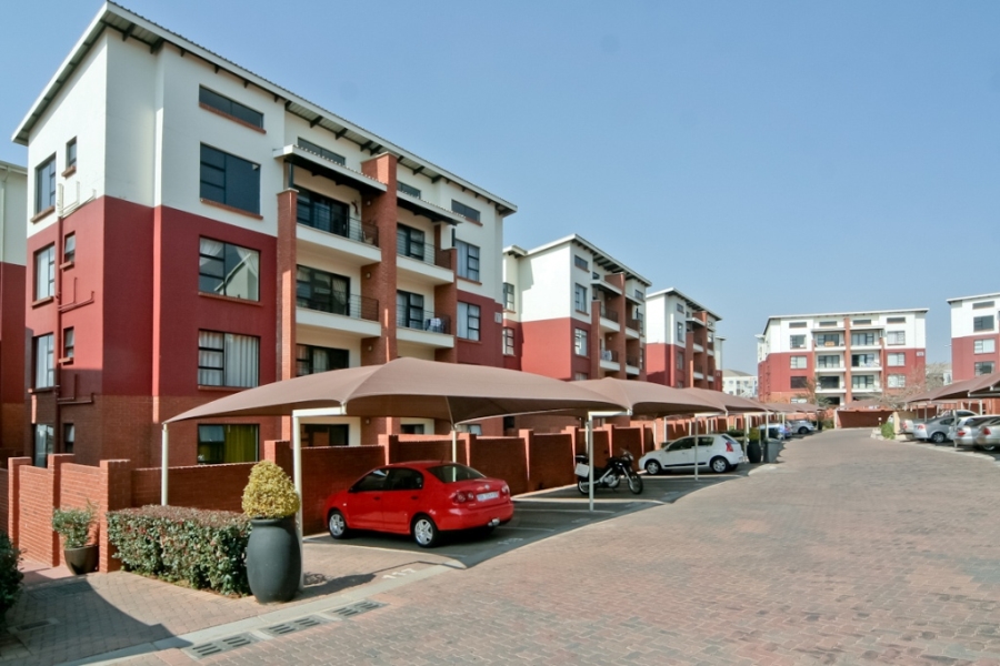 To Let 2 Bedroom Property for Rent in Greenstone Hill Gauteng