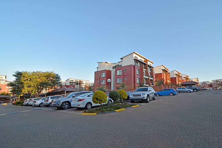 To Let 2 Bedroom Property for Rent in Greenstone Hill Gauteng