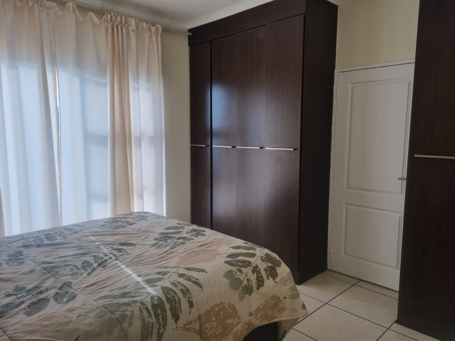 To Let 2 Bedroom Property for Rent in Greenstone Hill Gauteng