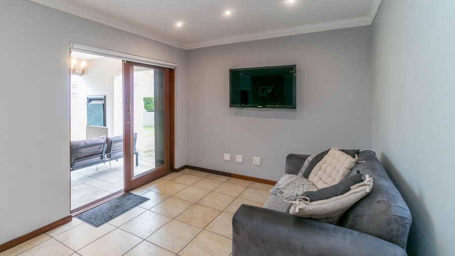 3 Bedroom Property for Sale in Ferndale Gauteng