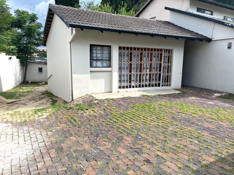 10 Bedroom Property for Sale in Sandown Gauteng