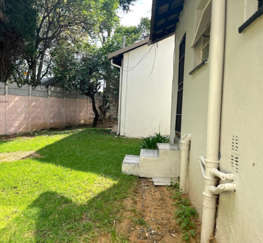 10 Bedroom Property for Sale in Sandown Gauteng